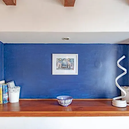 Mouraria 3 - Historic Duplex Lisbon