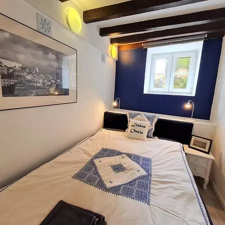 Mouraria 3 - Historic Duplex ליסבון
