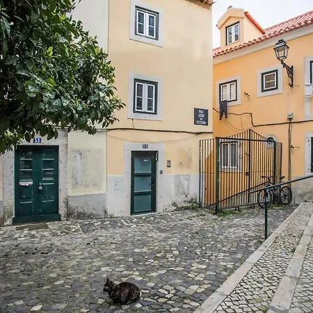 Mouraria 3 - Historic Duplex * ליסבון